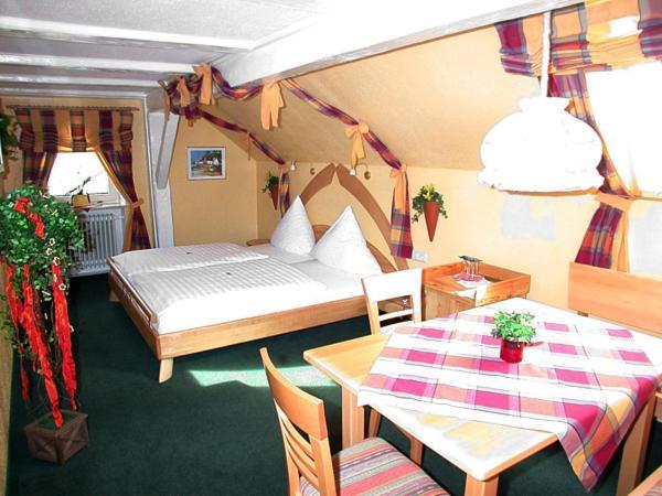 Hotel "Untere Muehle" Schwabmuhlhausen Exterior photo